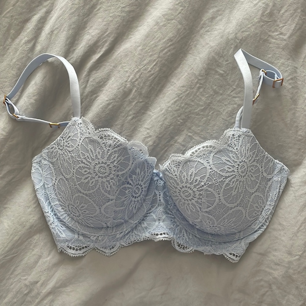 NWOT Aerie Light Blue Lace Push Bra 36B